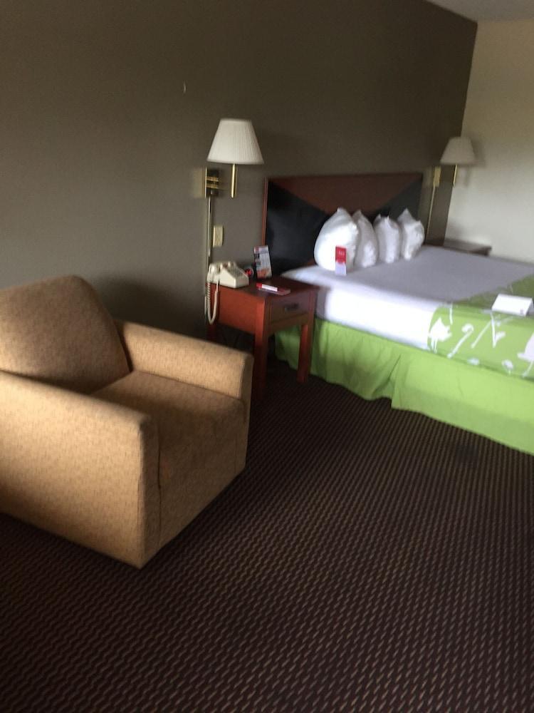 Econo Lodge Troy Extérieur photo
