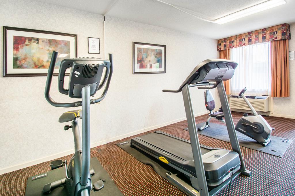 Econo Lodge Troy Extérieur photo